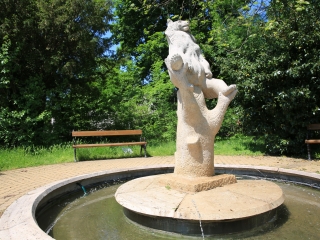 Szökőkútkörkép Dunaújvárosban - fotó: 