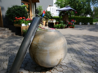 Szökőkútkörkép Dunaújvárosban - fotó: 