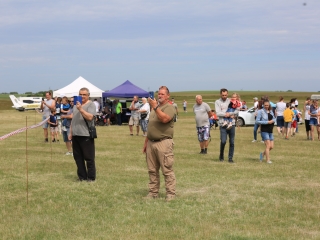 Családi nap a Dunaújvárosi Repülőtéren - fotó: 