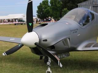 Családi nap a Dunaújvárosi Repülőtéren - fotó: 