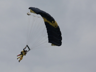 Családi nap a Dunaújvárosi Repülőtéren - fotó: 