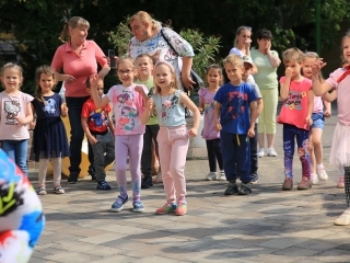 Gyermeknapi rajzversenyt szervezett a DLSZ - fotó: 