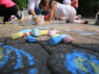 Gyermeknapi rajzversenyt szervezett a DLSZ - fotó: 