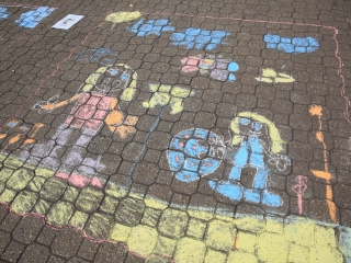 Gyermeknapi rajzversenyt szervezett a DLSZ - fotó: 