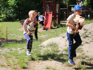 Ünnepi kavalkád és kürtőskalács  az Aprók Házában - fotó: 
