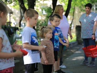 Ünnepi kavalkád és kürtőskalács  az Aprók Házában - fotó: 