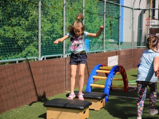 Ünnepi kavalkád és kürtőskalács  az Aprók Házában - fotó: 