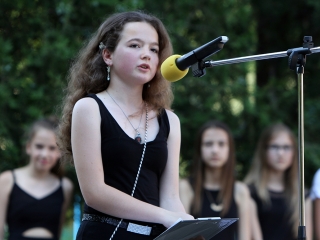 Ballagás a Petőfiben - fotó: Sándor Judit