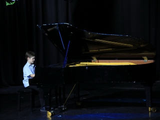 Vasvári: jubileumi gála a Bartókban - fotó: 