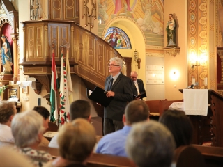 Jótékony koncert a Szentháromság templomban - fotó: 