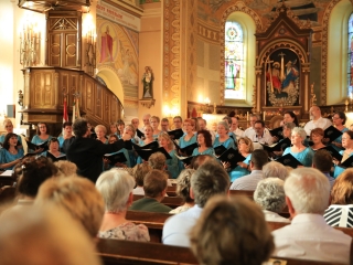 Jótékony koncert a Szentháromság templomban - fotó: 