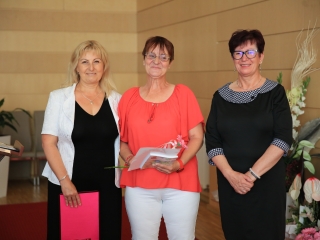 Dunaújvárosi óvoda: ünnep és díjátadó a Városházán - fotó: 