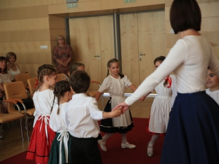 Dunaújvárosi óvoda: ünnep és díjátadó a Városházán - fotó: 