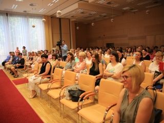 Dunaújvárosi óvoda: ünnep és díjátadó a Városházán - fotó: 