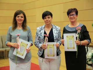 Dunaújvárosi óvoda: ünnep és díjátadó a Városházán - fotó: 