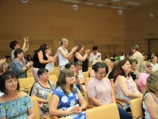 Dunaújvárosi óvoda: ünnep és díjátadó a Városházán - fotó: 