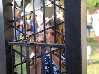 A Sándor Frigyes Zeneiskola tanévzáró koncertje a lakatolós téren (2022) - fotó: 