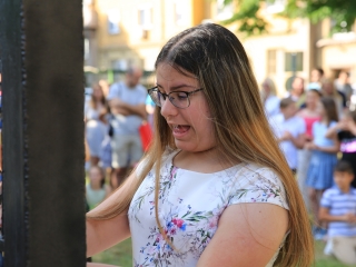 A Sándor Frigyes Zeneiskola tanévzáró koncertje a lakatolós téren (2022) - fotó: 