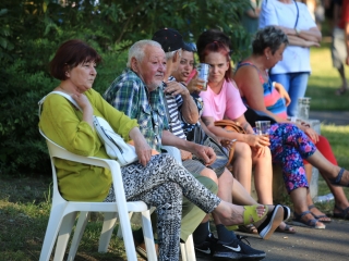 Nyárköszöntő kavalkád a Resti Családi Napon - fotó: 