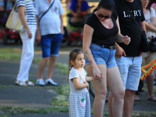 Nyárköszöntő kavalkád a Resti Családi Napon - fotó: 