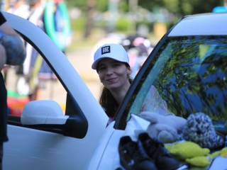 Csomagtartóvásár a Városháza parkolóban - fotó: 