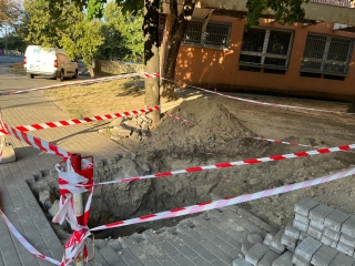 Gerincvezeték szállt el a Római körúton - fotó: 