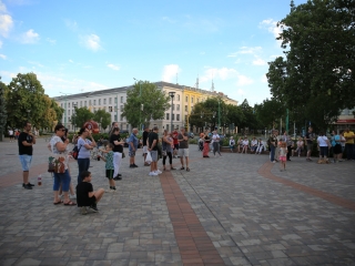 Tiltakozó akció a Városháza téren - fotó: 