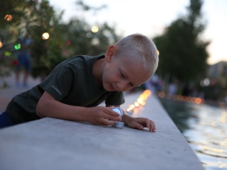 Tiltakozó akció a Városháza téren - fotó: 
