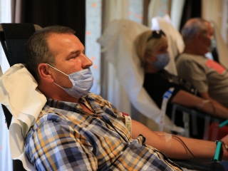 Retró véradás az MMK-ban - fotó: 