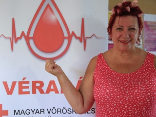 Retró véradás az MMK-ban - fotó: 