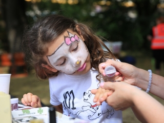 Sportnap a menekült gyerekekkel - fotó: 