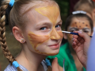 Sportnap a menekült gyerekekkel - fotó: 