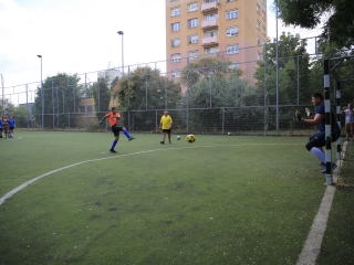 Sportnap a menekült gyerekekkel - fotó: 