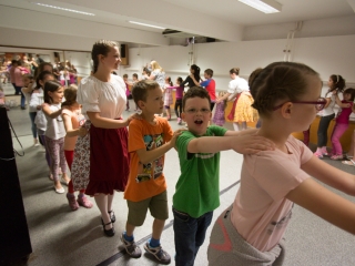 Táncház az MMK-ban - fotó: Ónodi Zoltán