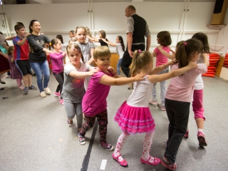 Táncház az MMK-ban - fotó: Ónodi Zoltán