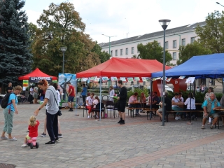 KönyvTér a Városháza téren (2022) - fotó: 