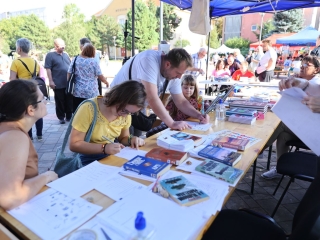 KönyvTér a Városháza téren (2022) - fotó: 