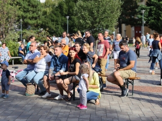 KönyvTér a Városháza téren (2022) - fotó: 