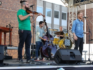 KönyvTér a Városháza téren (2022) - fotó: 