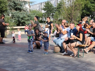 KönyvTér a Városháza téren (2022) - fotó: 