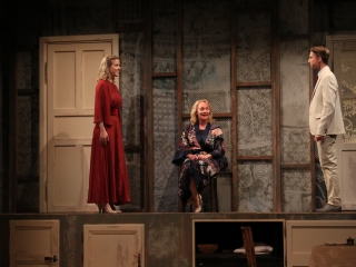 Barta Lajos: Szerelem a Bartók Kamaraszínházban - fotó: 