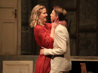 Barta Lajos: Szerelem a Bartók Kamaraszínházban - fotó: 