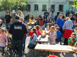 Színes piknik a Móricz udvarán  - fotó: 