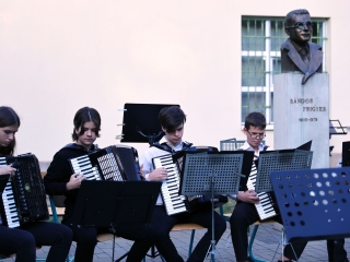 Sokszólamú zenei világnap - fotó: 