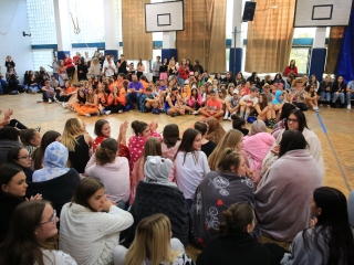 Gólyaavató kavalkádnak adott otthont a Rudas - fotó: 