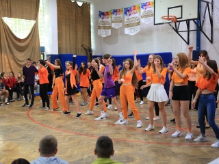 Gólyaavató kavalkádnak adott otthont a Rudas - fotó: 