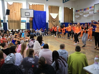 Gólyaavató kavalkádnak adott otthont a Rudas - fotó: 