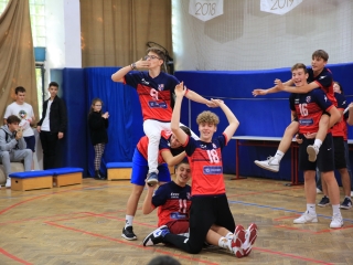 Gólyaavató kavalkádnak adott otthont a Rudas - fotó: 