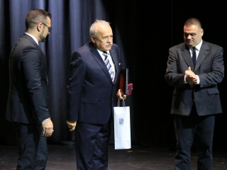 Megemlékezés a kopjafánál, ünnep a Bartókban - fotó: 