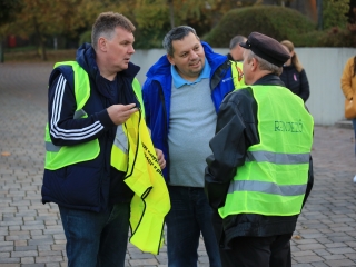 Fáklyás és mécseses felvonulás a pedagógusainkért - fotó: 